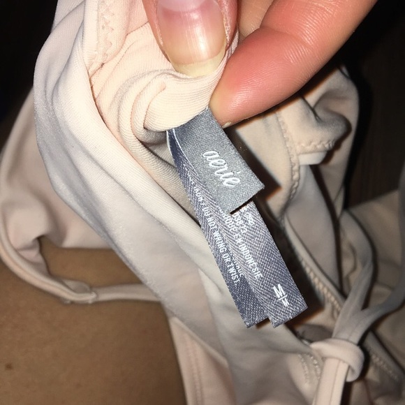 cutout aerie one piece - Picture 4 of 7